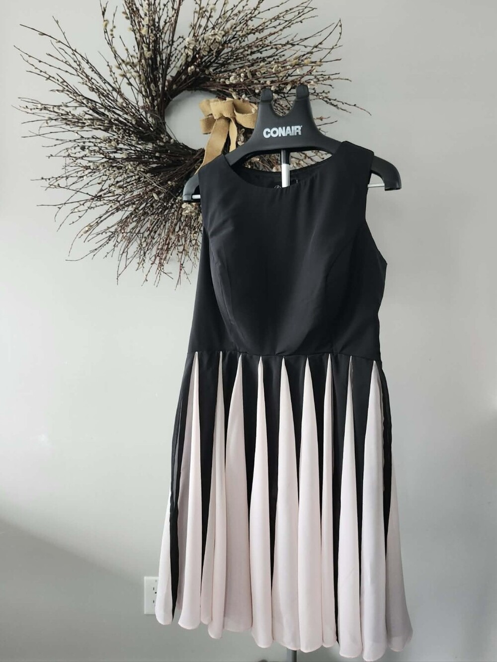 Bridess Black & Blush Pleated Fit-and-Flare Dress Sz 18 Wide NWT High Quality